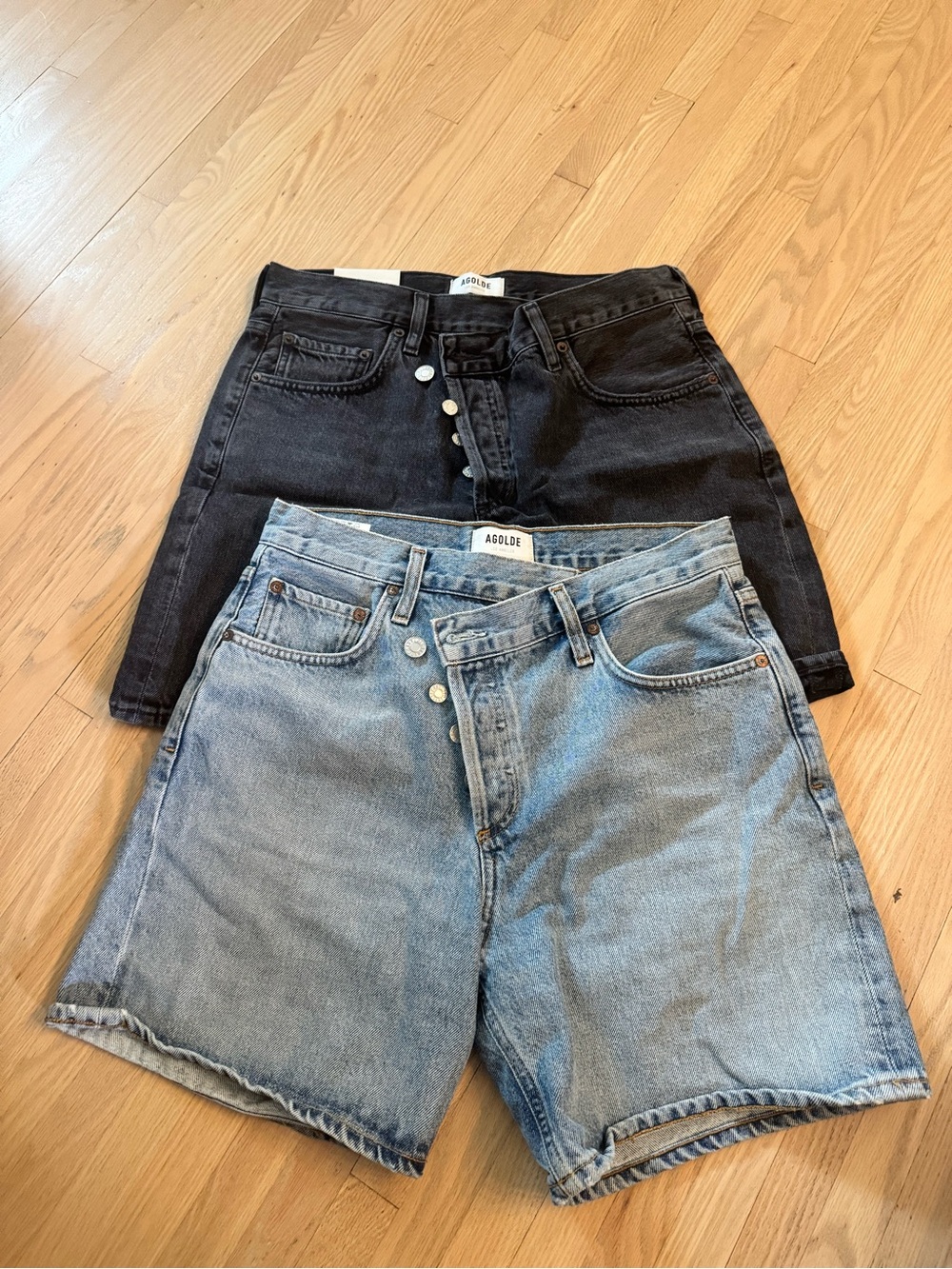 Agolde criss cross Shorts Duo - Black & Light Blue Denim